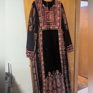 Palestinian thobe women's large